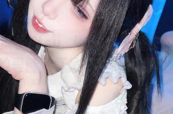 更新！纸悦Etsu_ko的优香睡衣写真集配上她的表情，真是有种微妙的氛围啊。