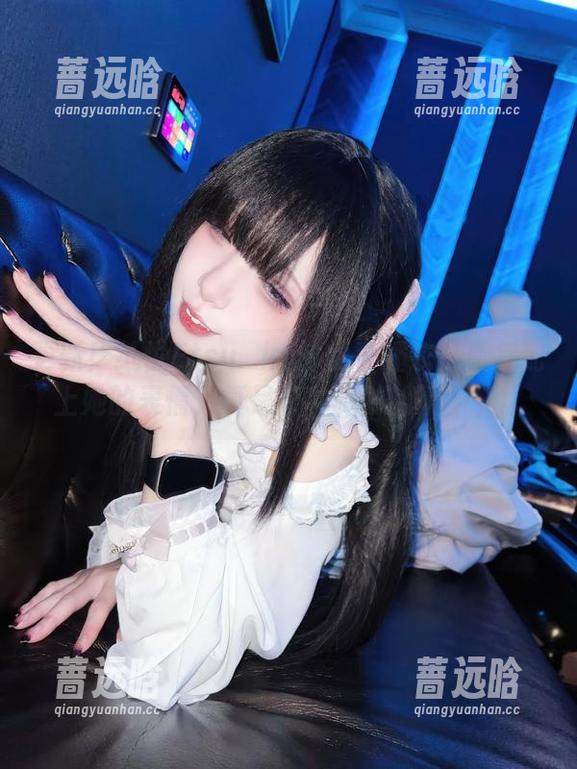 更新！纸悦Etsu_ko的优香睡衣写真集配上她的表情，真是有种微妙的氛围啊。