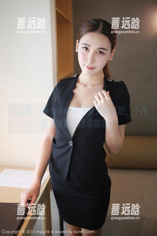 美媛馆 - Vetiver嘉宝贝儿的美腿，不用圣光也能晃瞎你的眼！