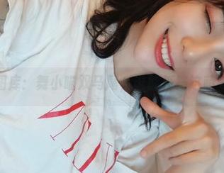最新图库：舞小喵双马尾，谁能抵挡这萌宠气息