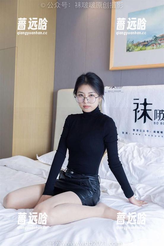 袜啵啵 - 白色高跟鞋的魅力：看小甜豆免费合集，回味无穷哦！