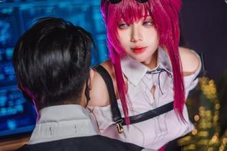当阿九从不咕咕(九言)遇上优菈：无圣光自拍图集，来一场色彩的“隐秘”游戏吧！