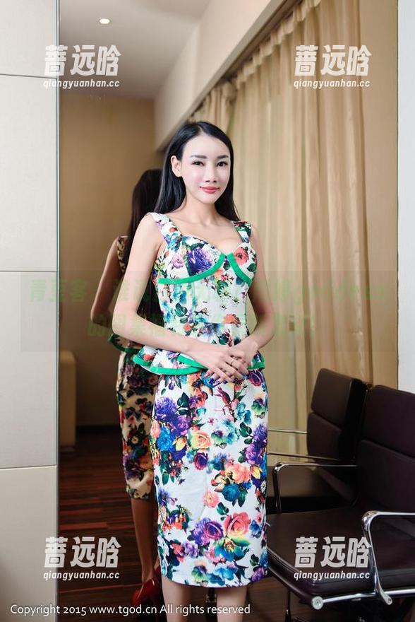 青豆客 - 谁说白色无聊？雨婷goddess的图集福利让你重新定义！