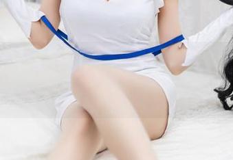 香草喵露露的清新气息：私房原图让你爱上阳光庭院的“制服”概念！