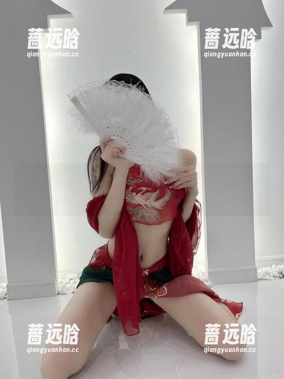 微密圈 - 鱼神鱼直播间：浴室的奇妙作品与鱼鱼老婆