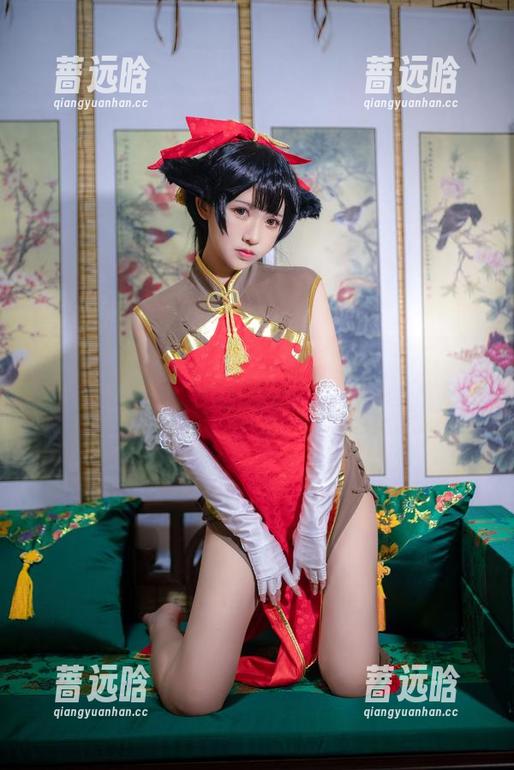 鳗鱼霏儿，泳池COS大乱斗！高清画质让你意犹未尽